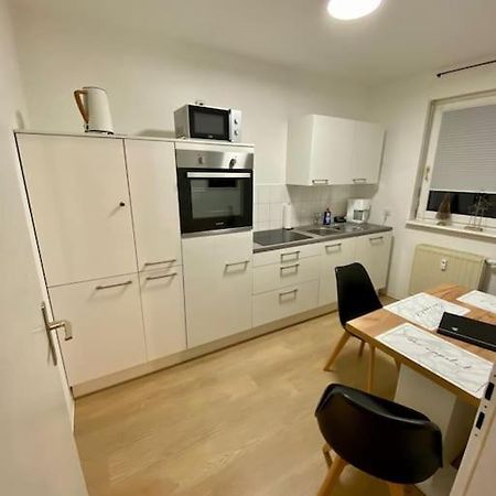 Stilvolle Ferienwohnung Mit Stellplatz Wlan Free Netflix Naehe Bahnhof Zwickau Eksteriør bilde